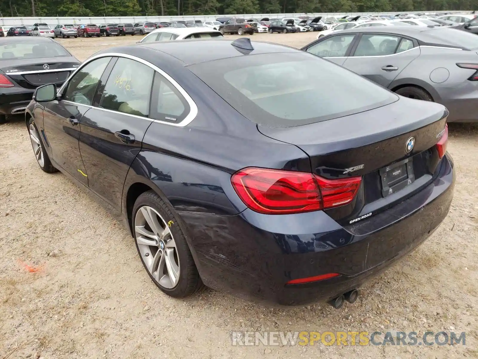 3 Photograph of a damaged car WBA4J3C59KBL10871 BMW 4 SERIES 2019