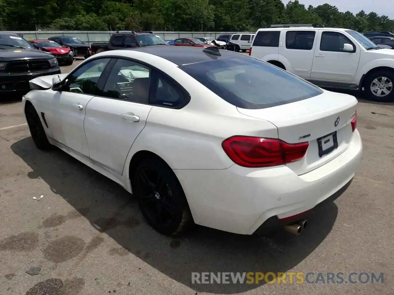 3 Photograph of a damaged car WBA4J3C5XKBL05016 BMW 4 SERIES 2019