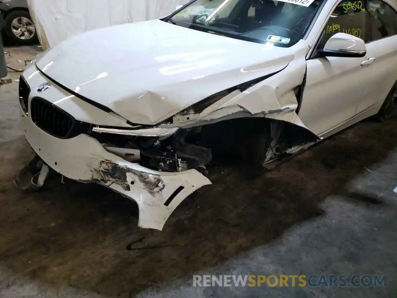 9 Photograph of a damaged car WBA4J3C5XKBL06067 BMW 4 SERIES 2019