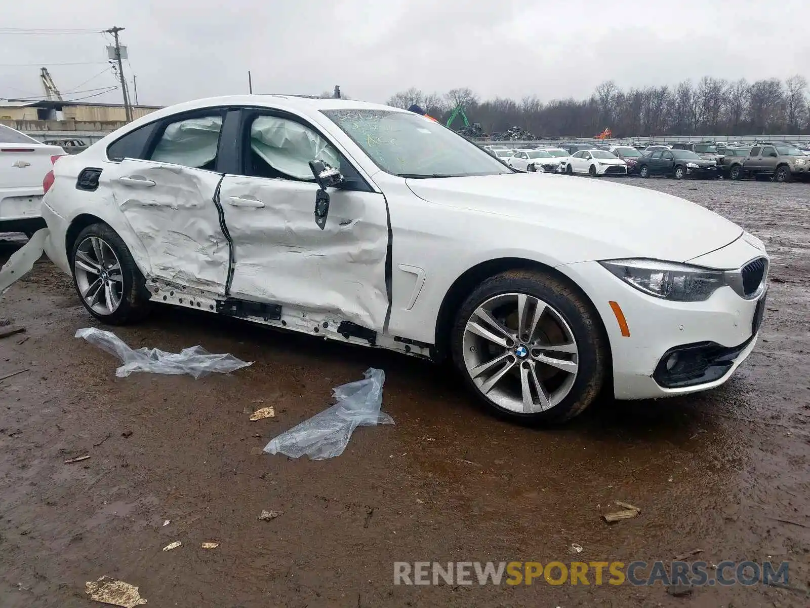 1 Photograph of a damaged car WBA4J3C5XKBL07817 BMW 4 SERIES 2019