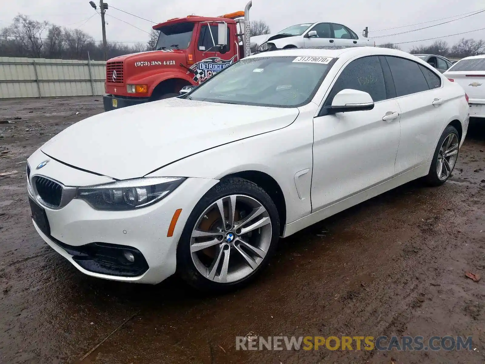 2 Photograph of a damaged car WBA4J3C5XKBL07817 BMW 4 SERIES 2019