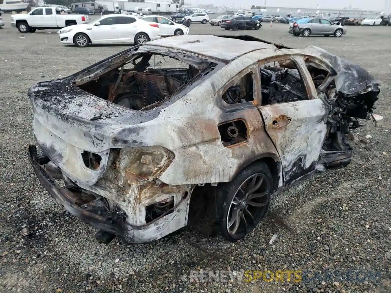 4 Photograph of a damaged car WBA4J5C53KBM65895 BMW 4 SERIES 2019