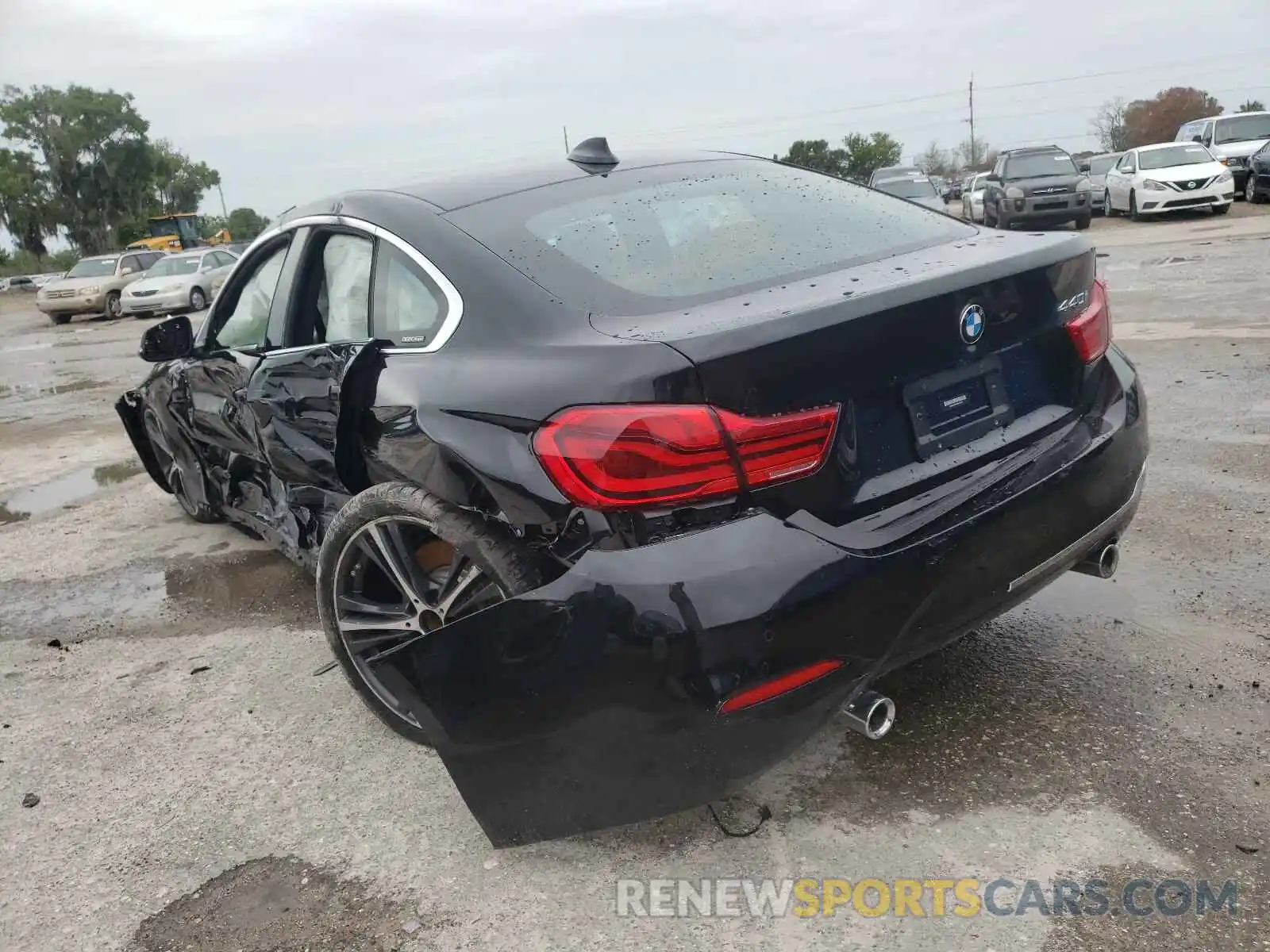 3 Photograph of a damaged car WBA4J5C54KBM65243 BMW 4 SERIES 2019