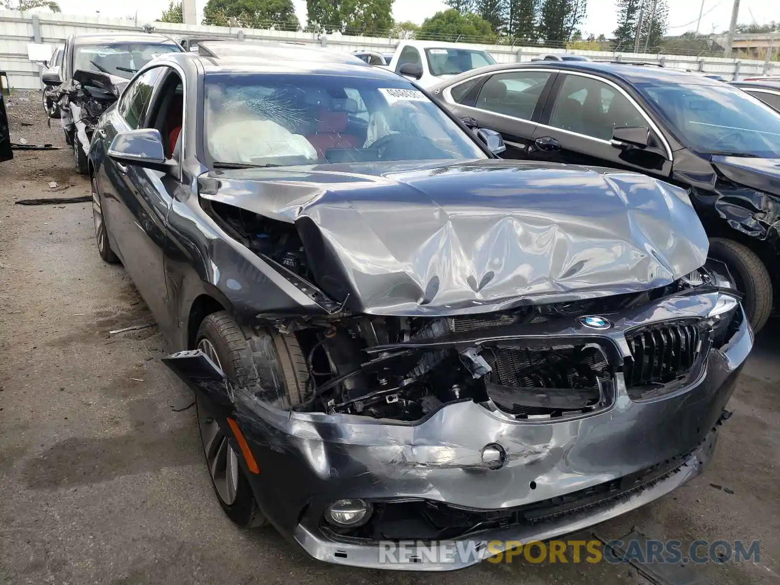 1 Photograph of a damaged car WBA4J5C54KBM66411 BMW 4 SERIES 2019