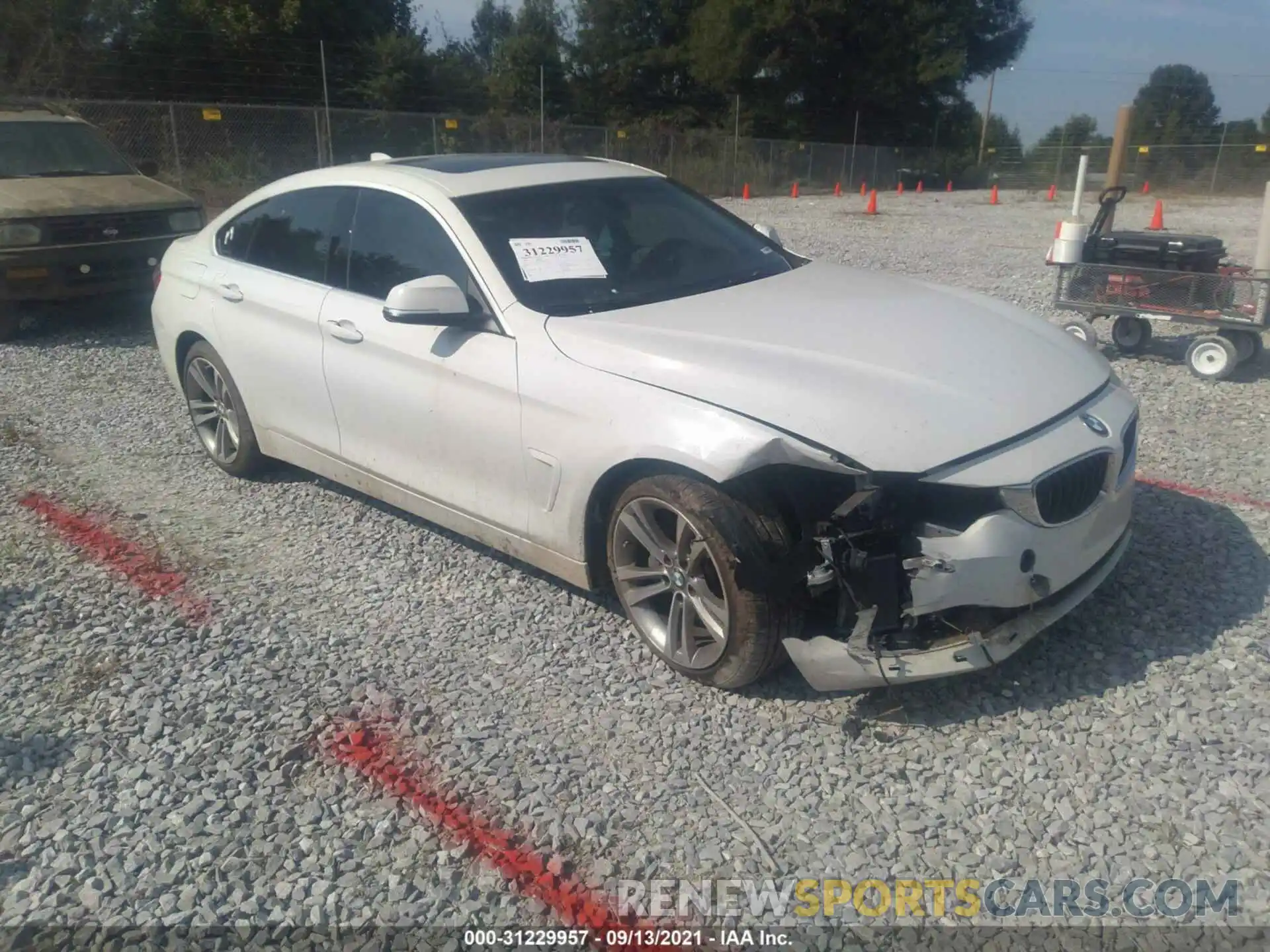 1 Photograph of a damaged car WBA4J5C55KBM65848 BMW 4 SERIES 2019