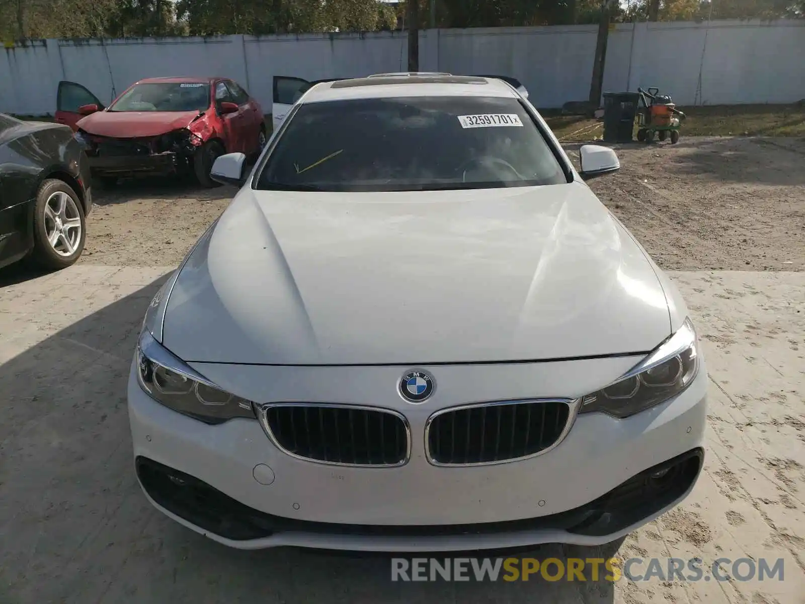 9 Фотография поврежденного автомобиля WBA4J5C57KBM65253 BMW 4 SERIES 2019