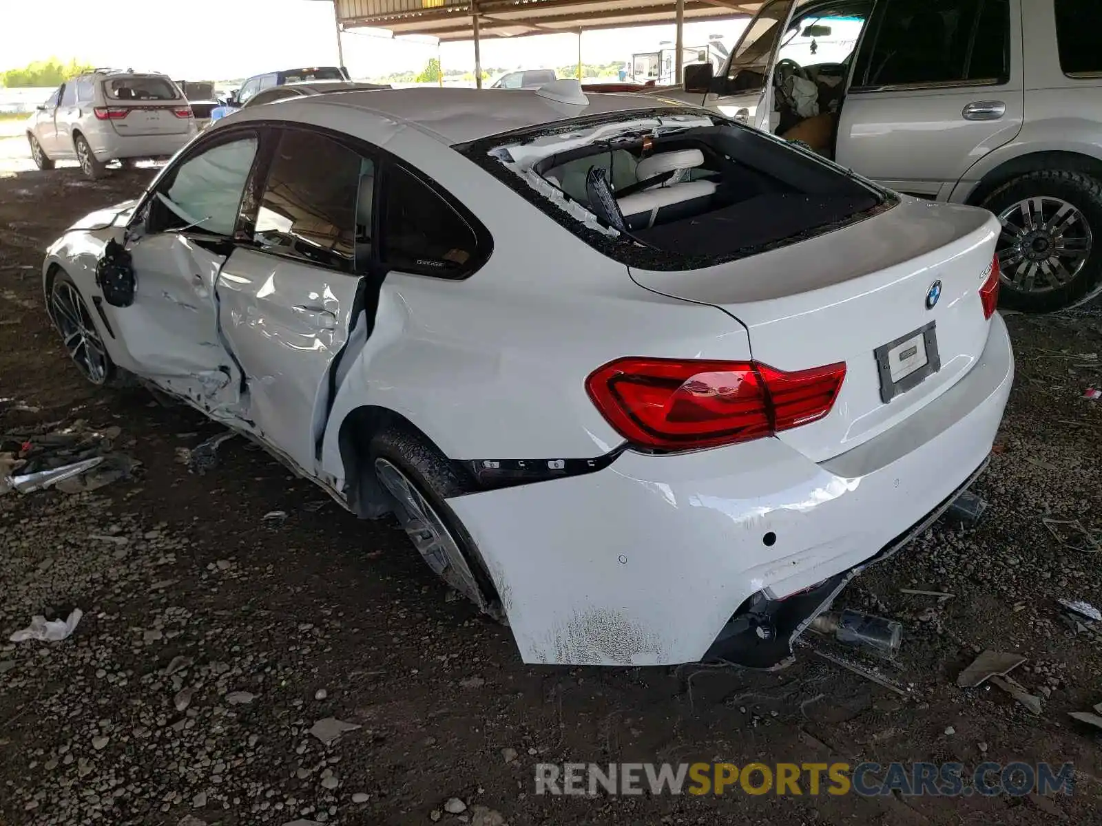 3 Photograph of a damaged car WBA4J5C57KBM65964 BMW 4 SERIES 2019