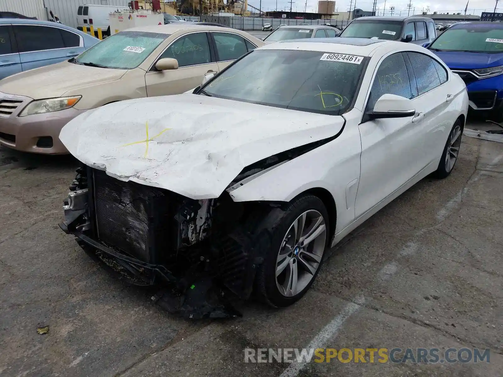 2 Photograph of a damaged car WBA4J5C59KBM65805 BMW 4 SERIES 2019