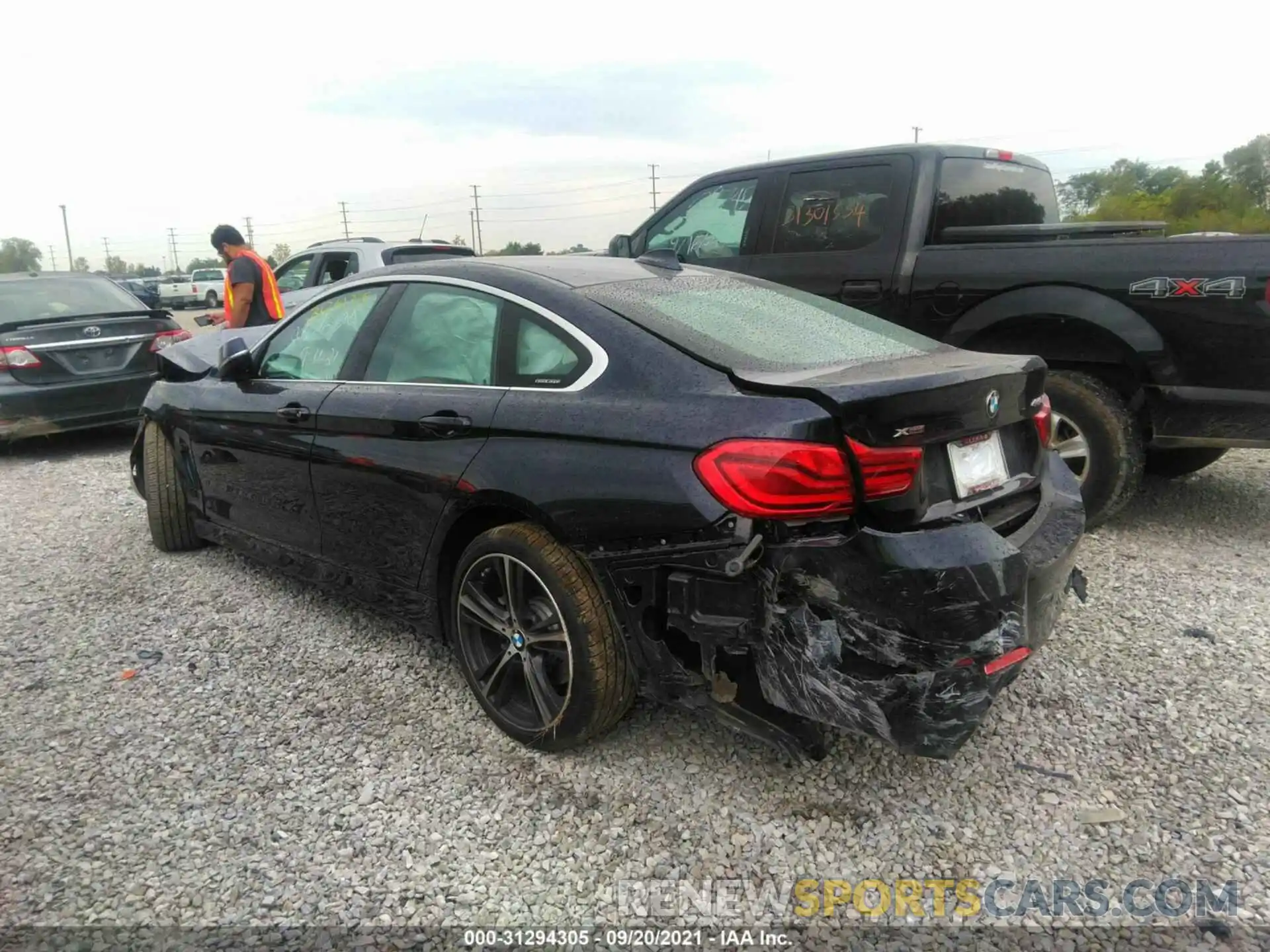 3 Photograph of a damaged car WBA4J7C50KBM74825 BMW 4 SERIES 2019