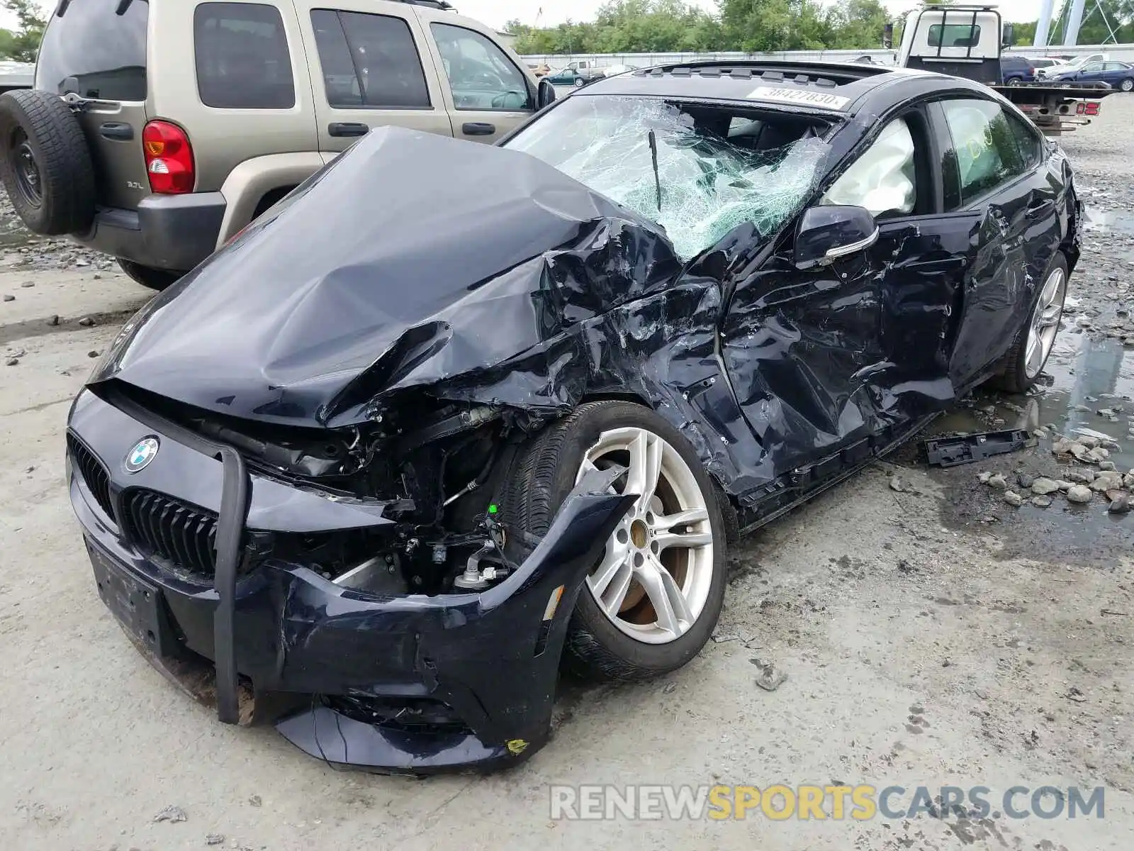 2 Photograph of a damaged car WBA4J7C50KBM75974 BMW 4 SERIES 2019