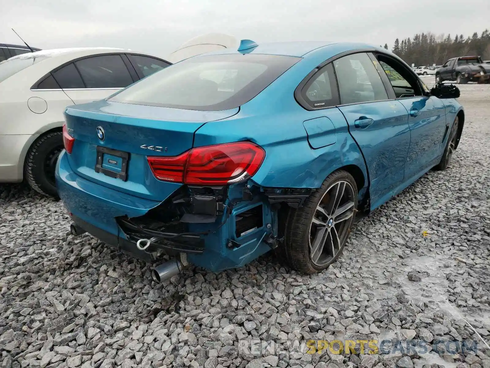4 Photograph of a damaged car WBA4J7C50KBM76607 BMW 4 SERIES 2019