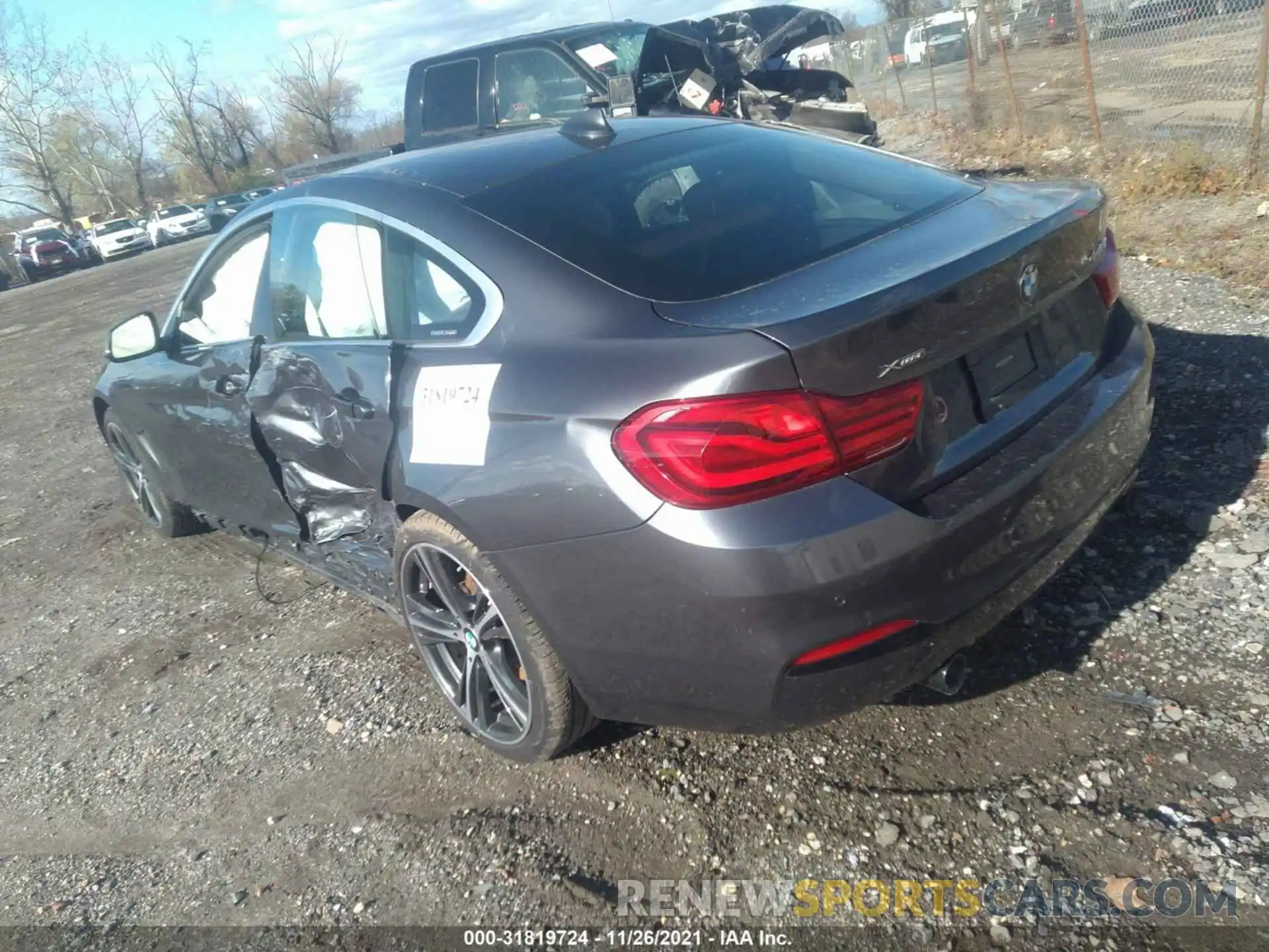 3 Photograph of a damaged car WBA4J7C51KBM74400 BMW 4 SERIES 2019