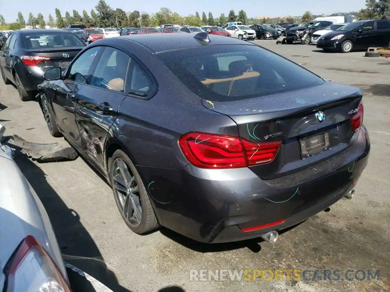 3 Photograph of a damaged car WBA4J7C51KBM75448 BMW 4 SERIES 2019