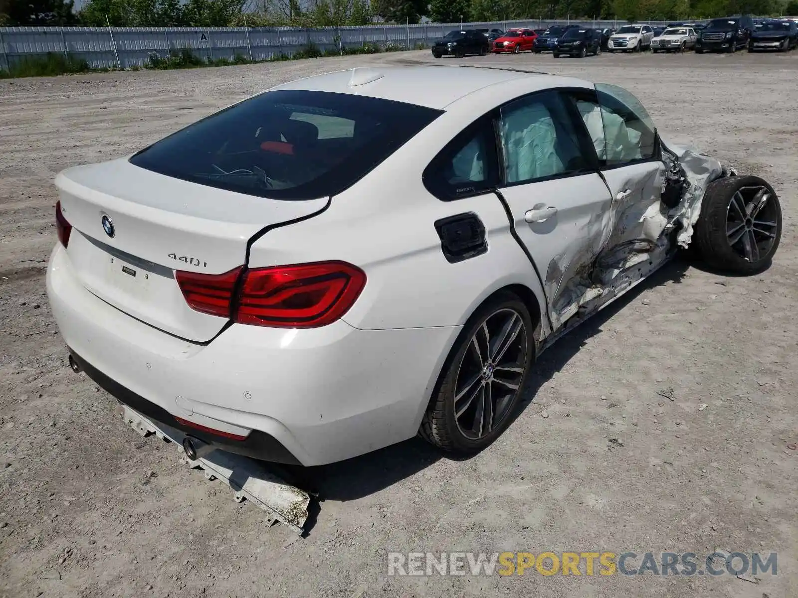 4 Photograph of a damaged car WBA4J7C51KBM76101 BMW 4 SERIES 2019