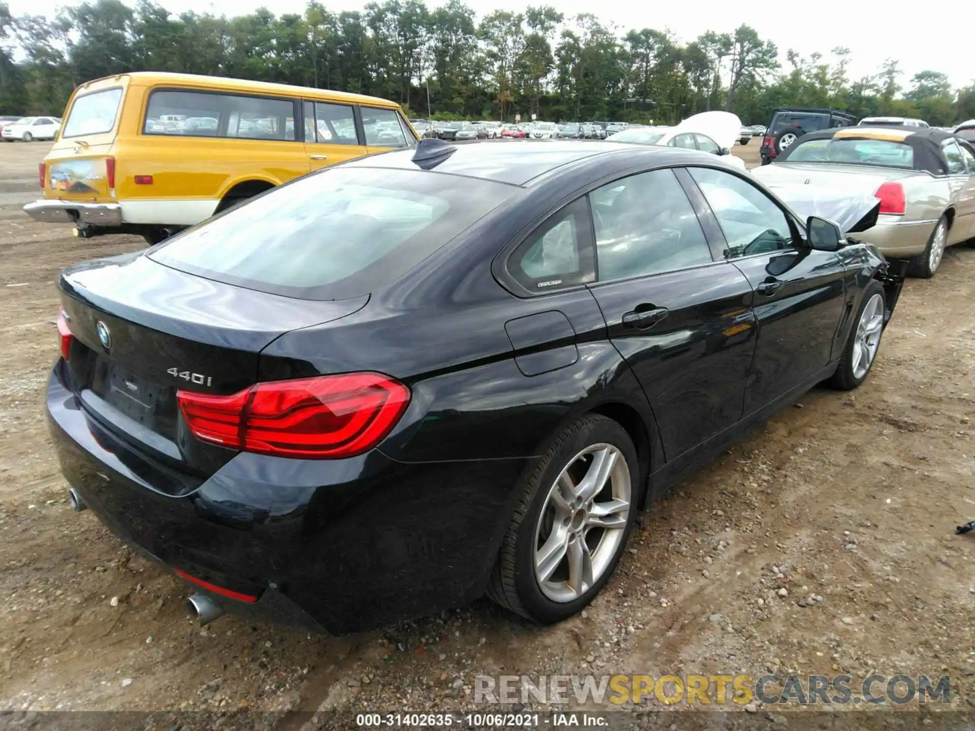 4 Photograph of a damaged car WBA4J7C53KBM76164 BMW 4 SERIES 2019