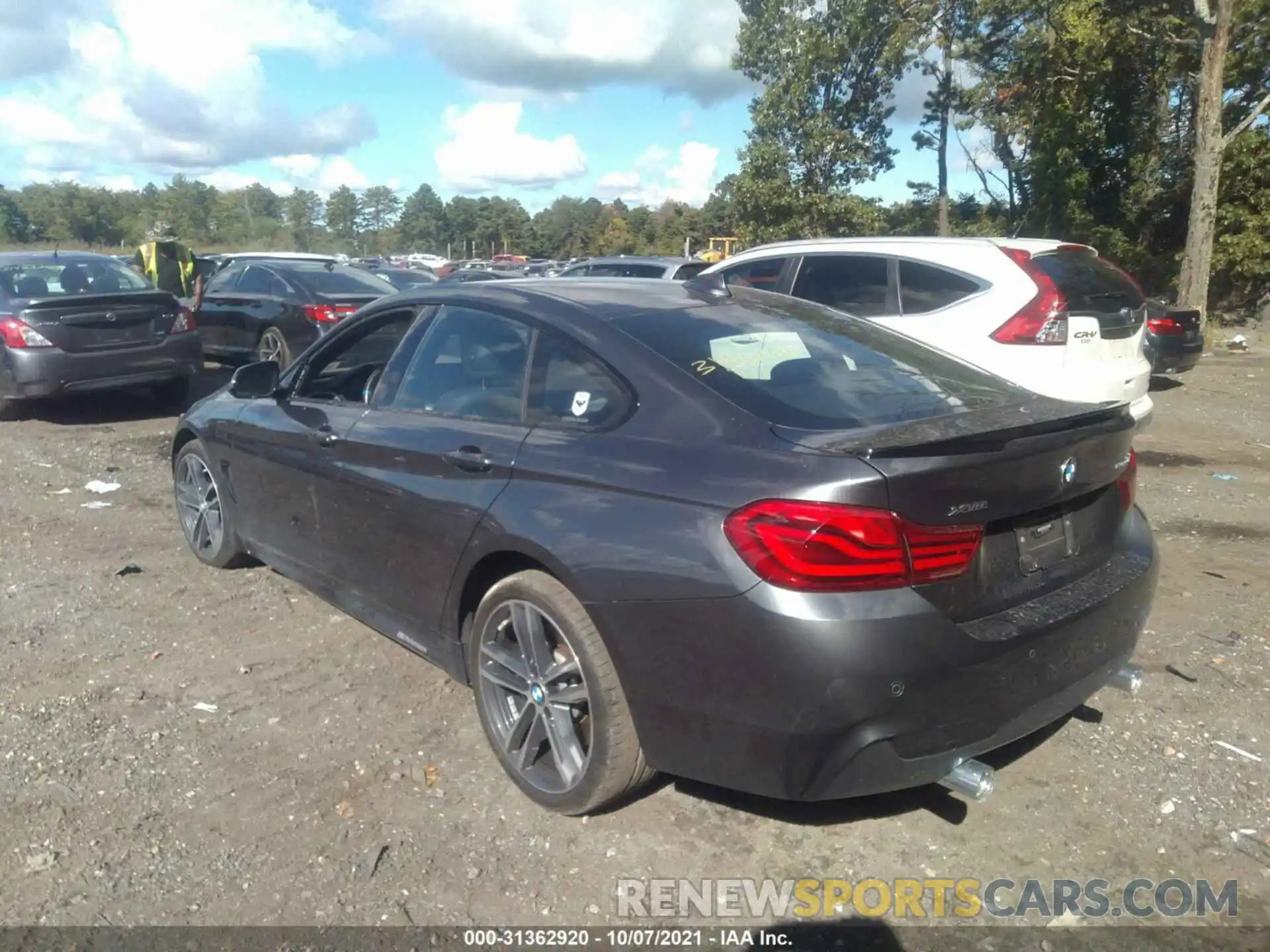 3 Photograph of a damaged car WBA4J7C53KBM76388 BMW 4 SERIES 2019