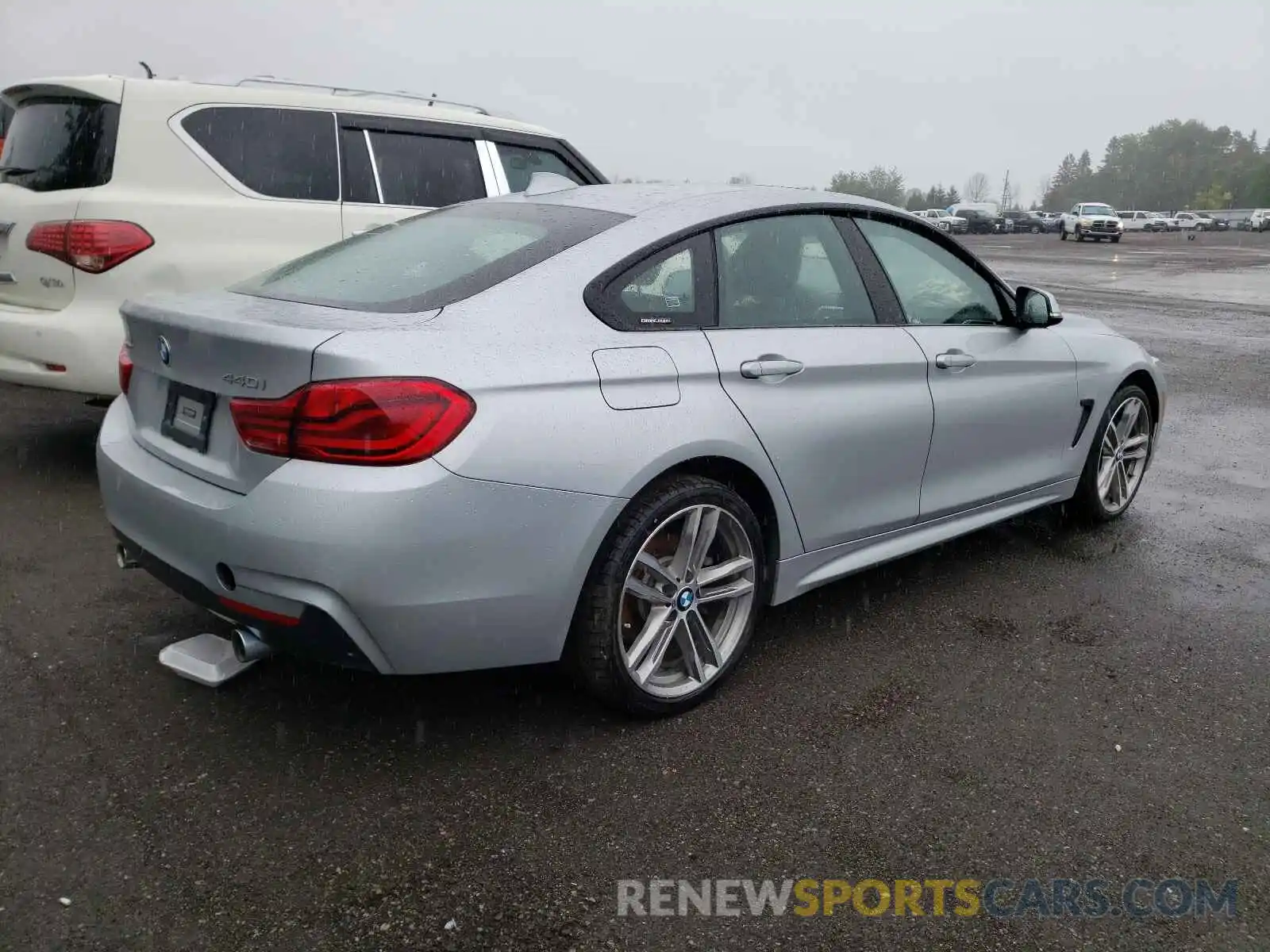 4 Photograph of a damaged car WBA4J7C53KBM76620 BMW 4 SERIES 2019