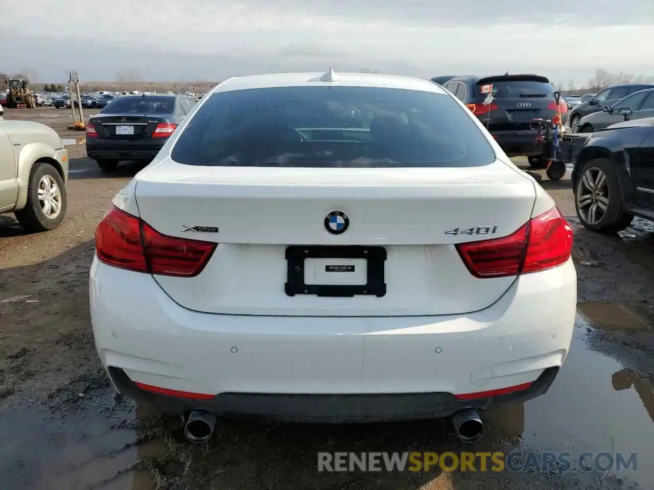 6 Photograph of a damaged car WBA4J7C54KBM74973 BMW 4 SERIES 2019