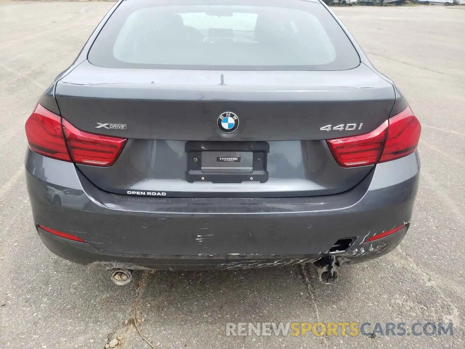 9 Photograph of a damaged car WBA4J7C56KBM75414 BMW 4 SERIES 2019