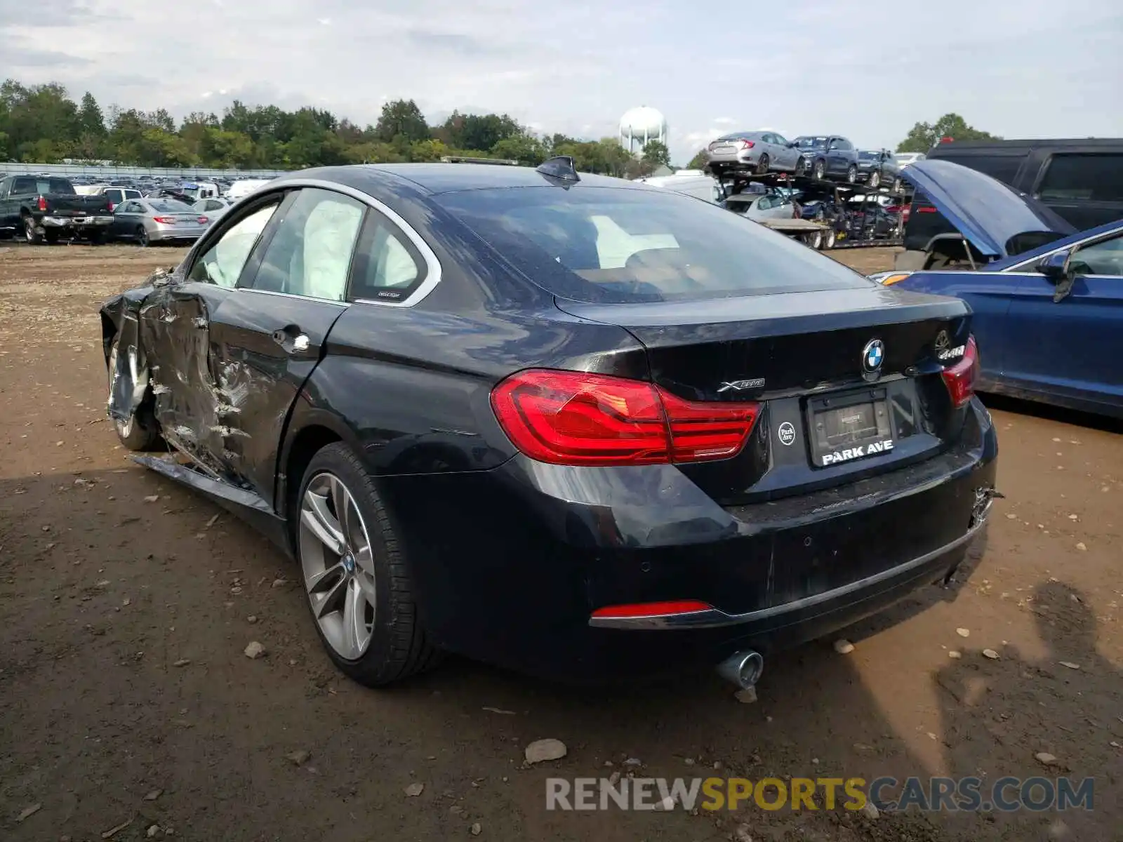 3 Photograph of a damaged car WBA4J7C57KBM76474 BMW 4 SERIES 2019