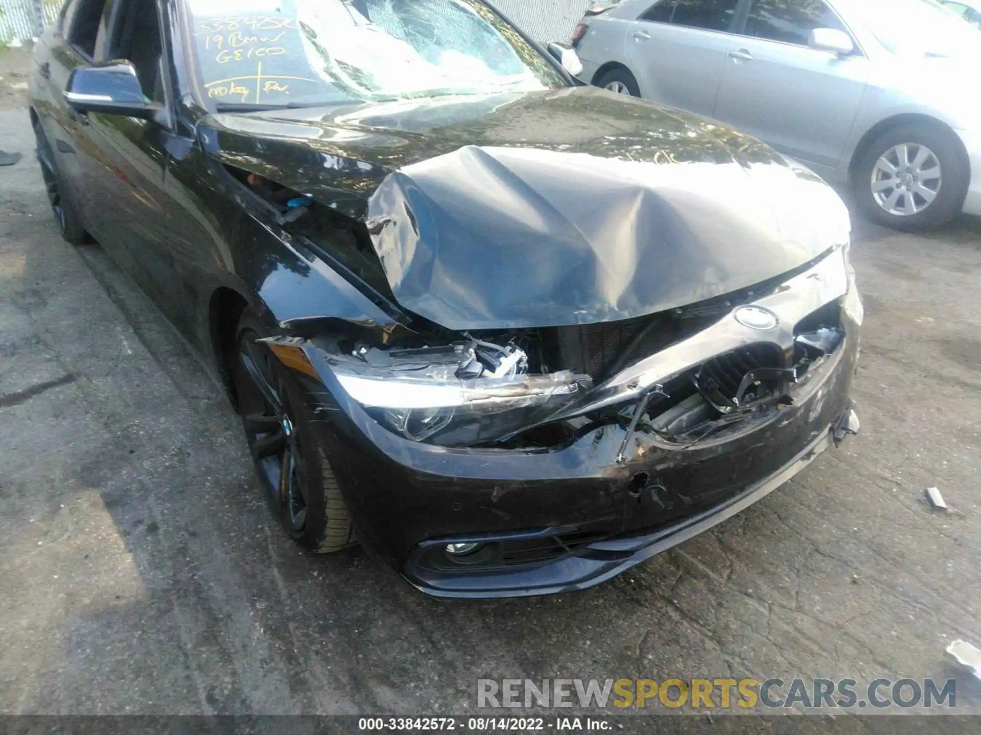 6 Photograph of a damaged car WBA4J7C59KBM75925 BMW 4 SERIES 2019