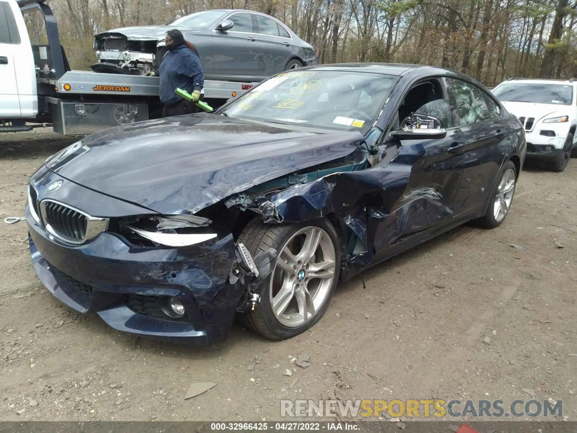 2 Photograph of a damaged car WBA4J7C59KBM76122 BMW 4 SERIES 2019