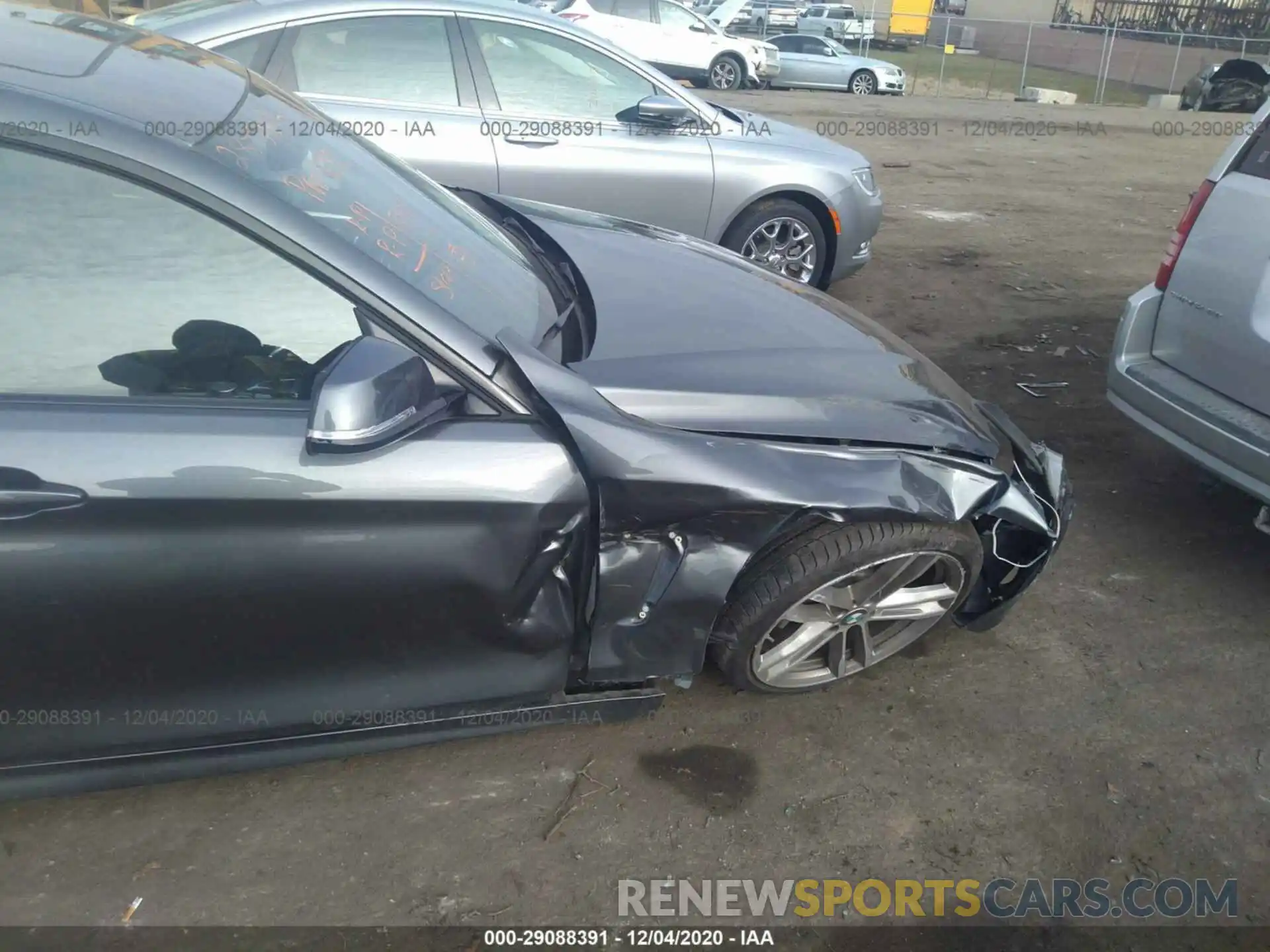 6 Photograph of a damaged car WBA4J7C59KBM76492 BMW 4 SERIES 2019