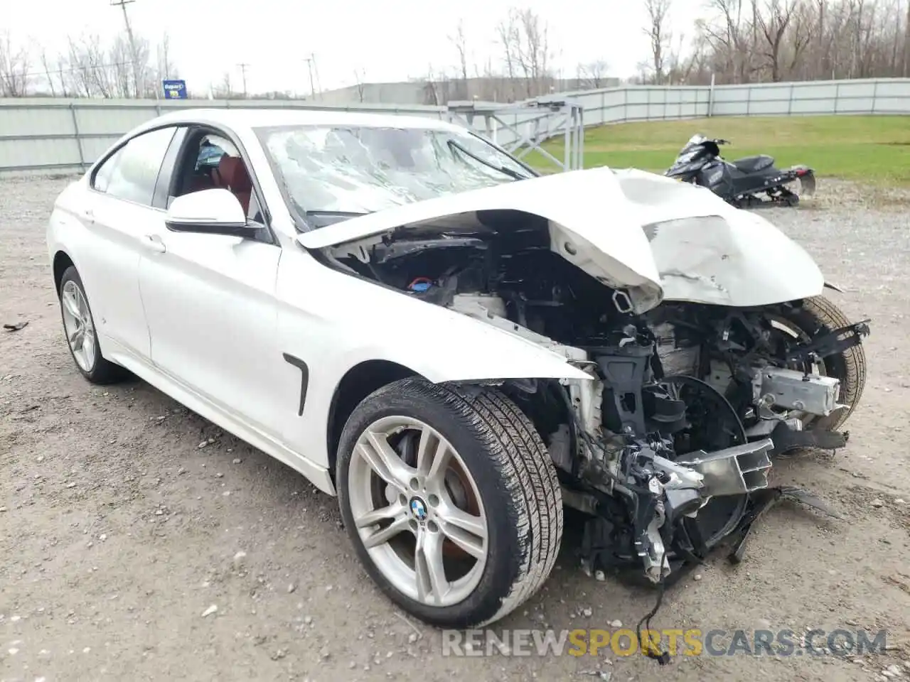 1 Photograph of a damaged car WBA4J7C5XKBM75562 BMW 4 SERIES 2019