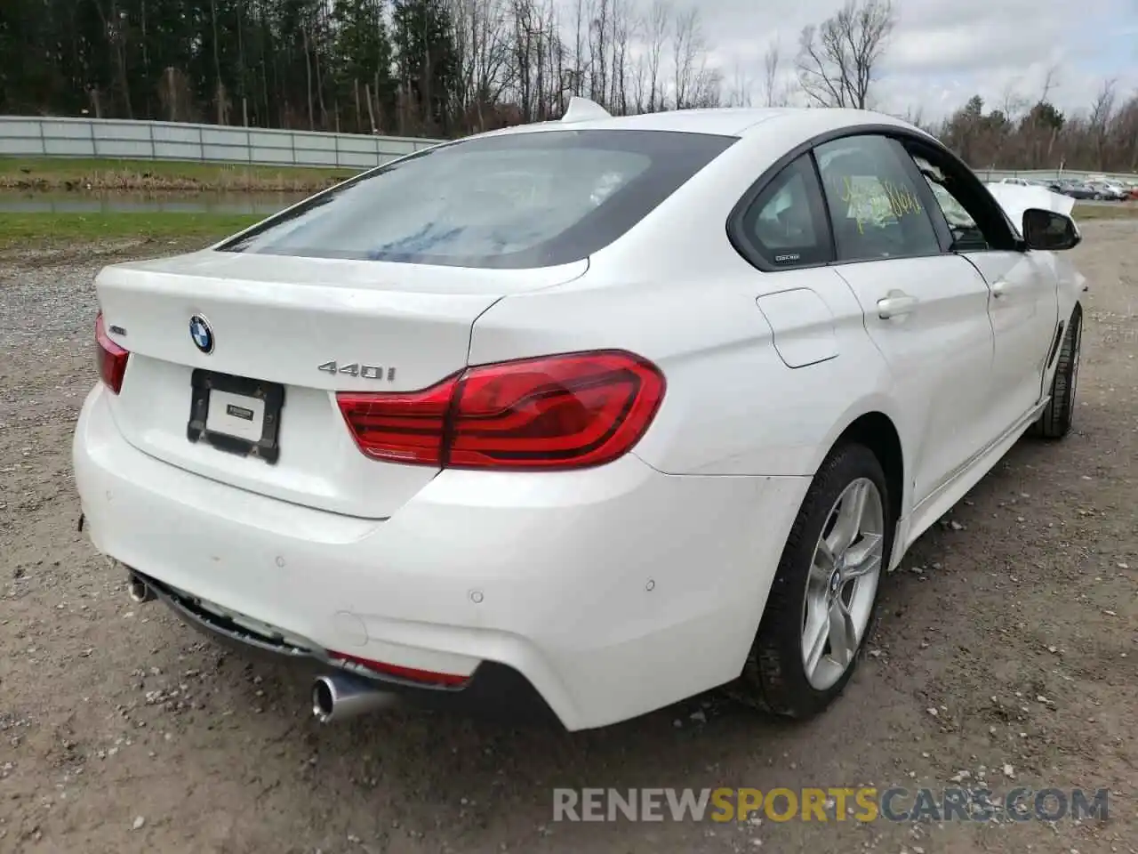 4 Photograph of a damaged car WBA4J7C5XKBM75562 BMW 4 SERIES 2019