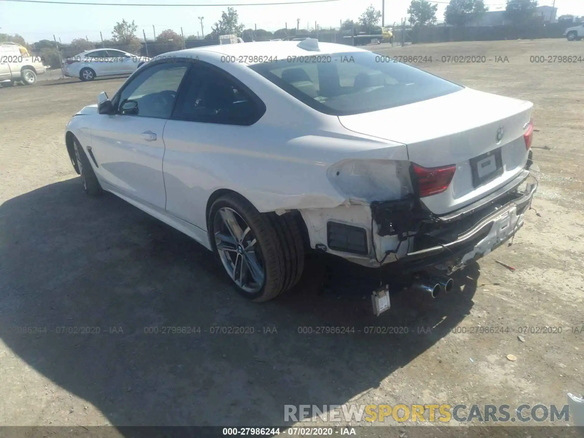 3 Photograph of a damaged car WBA4W3C50KAF93431 BMW 4 SERIES 2019