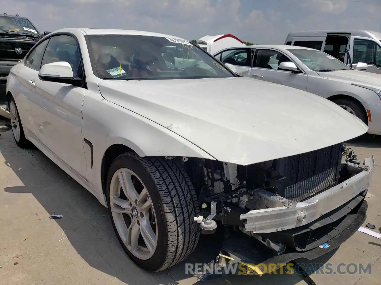 1 Photograph of a damaged car WBA4W3C50KAF93557 BMW 4 SERIES 2019