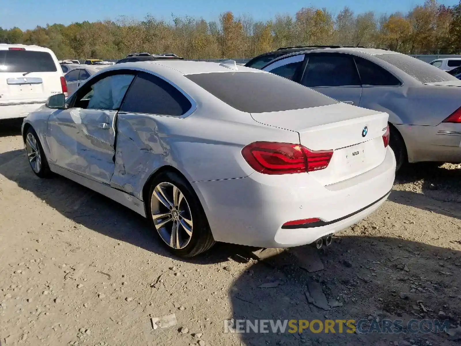 3 Photograph of a damaged car WBA4W3C51KAF92398 BMW 4 SERIES 2019