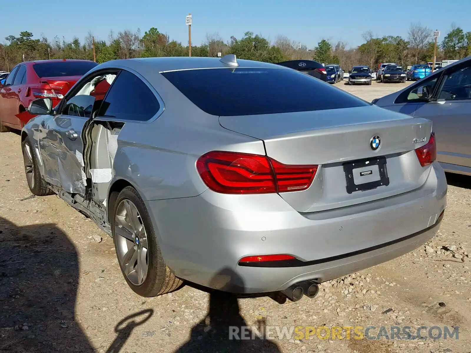 3 Photograph of a damaged car WBA4W3C51KAF92742 BMW 4 SERIES 2019