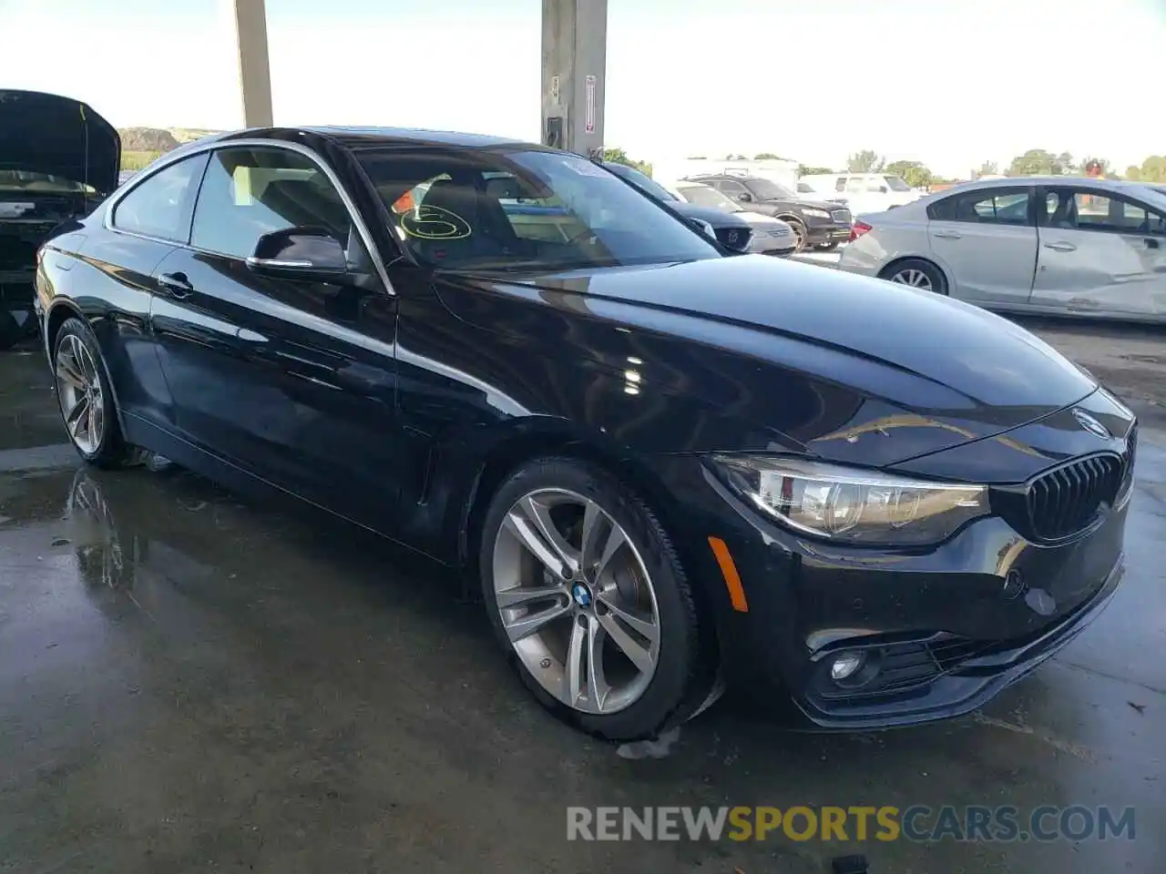 1 Photograph of a damaged car WBA4W3C51KAG91321 BMW 4 SERIES 2019