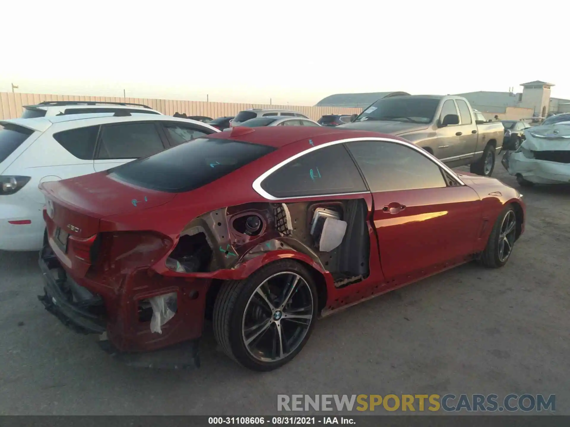 4 Photograph of a damaged car WBA4W3C52KAF93530 BMW 4 SERIES 2019