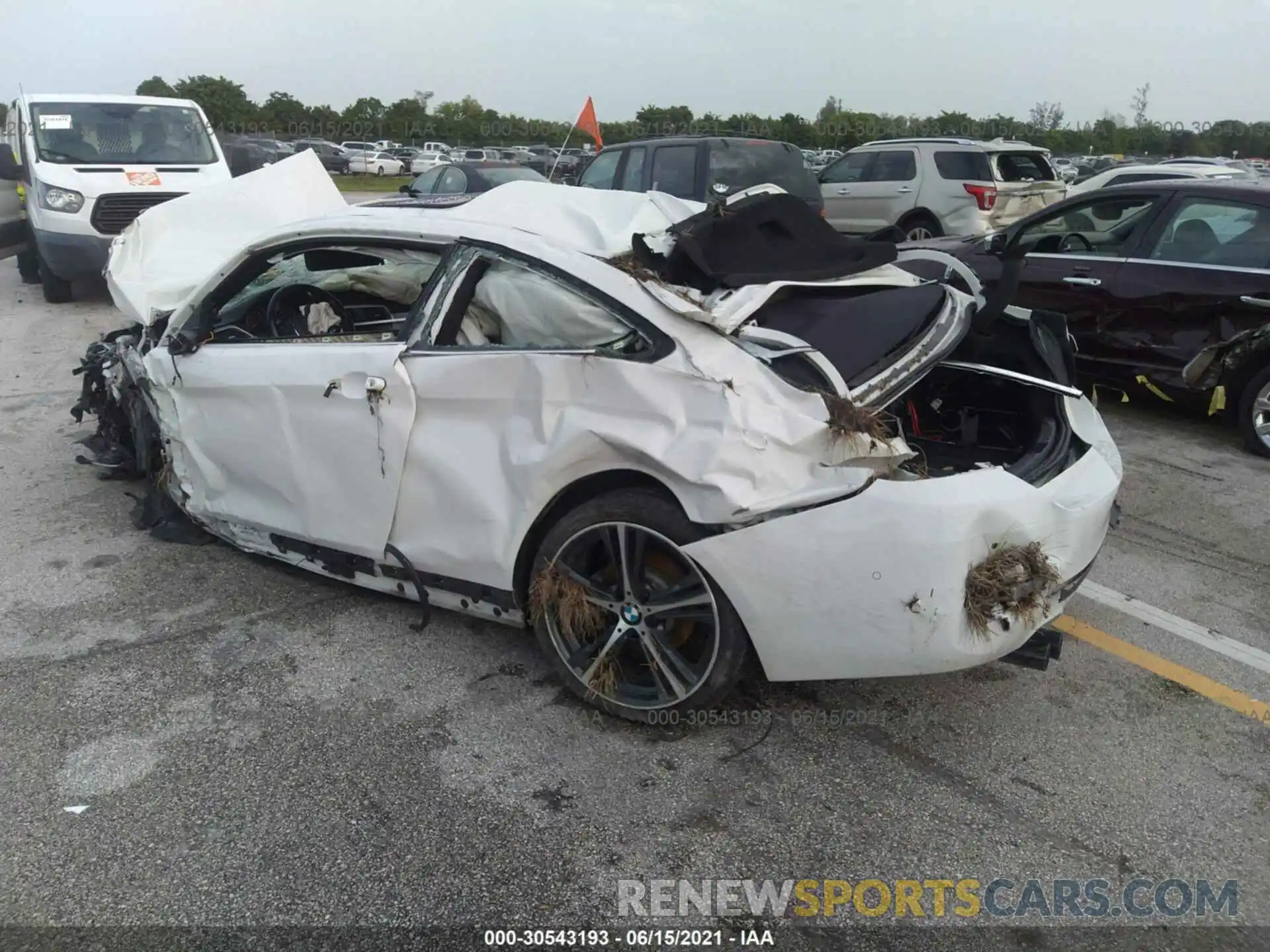 3 Photograph of a damaged car WBA4W3C53KAF92189 BMW 4 SERIES 2019