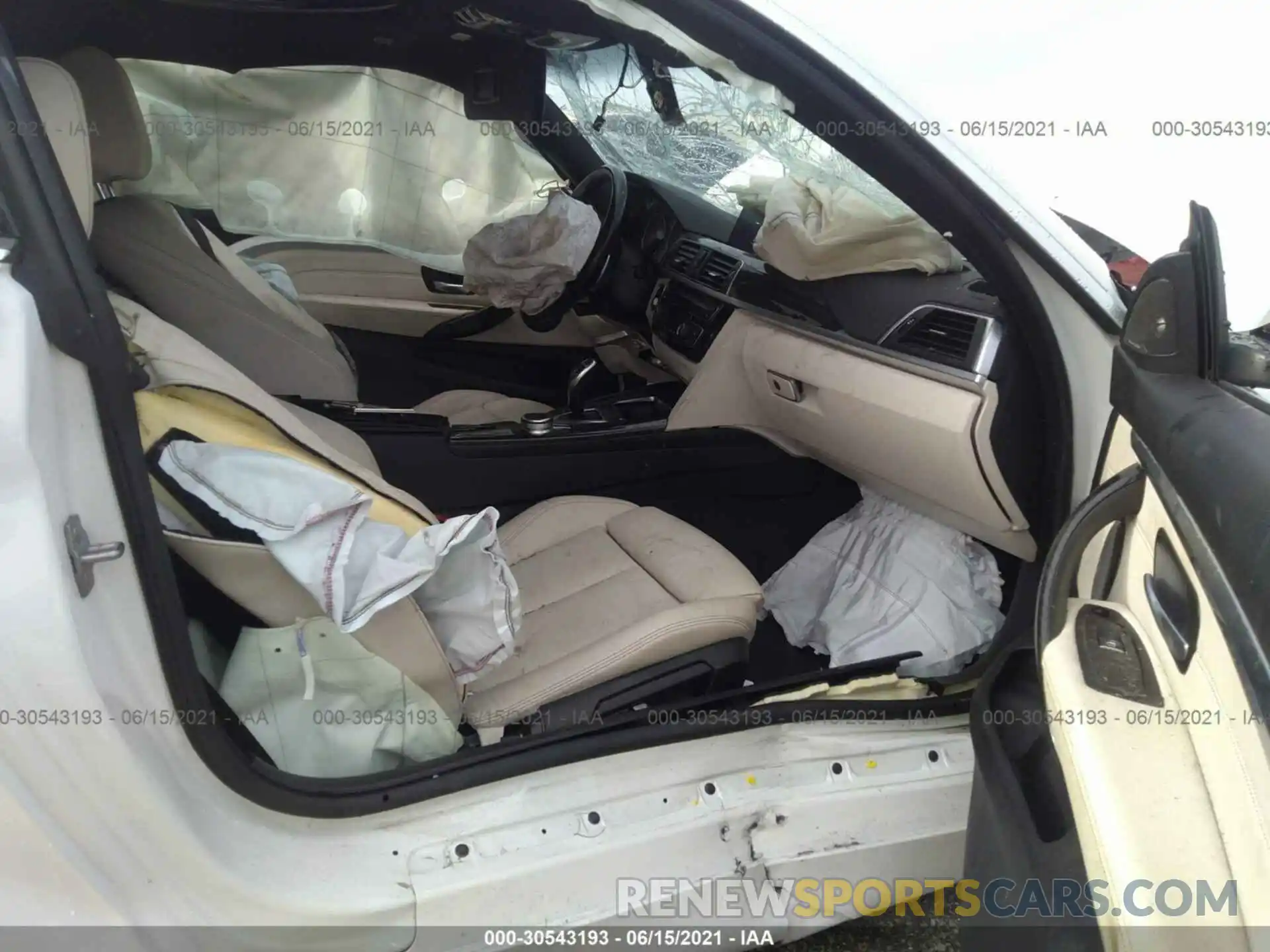 5 Photograph of a damaged car WBA4W3C53KAF92189 BMW 4 SERIES 2019