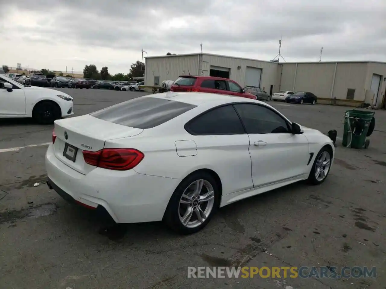 4 Photograph of a damaged car WBA4W3C53KAF92497 BMW 4 SERIES 2019