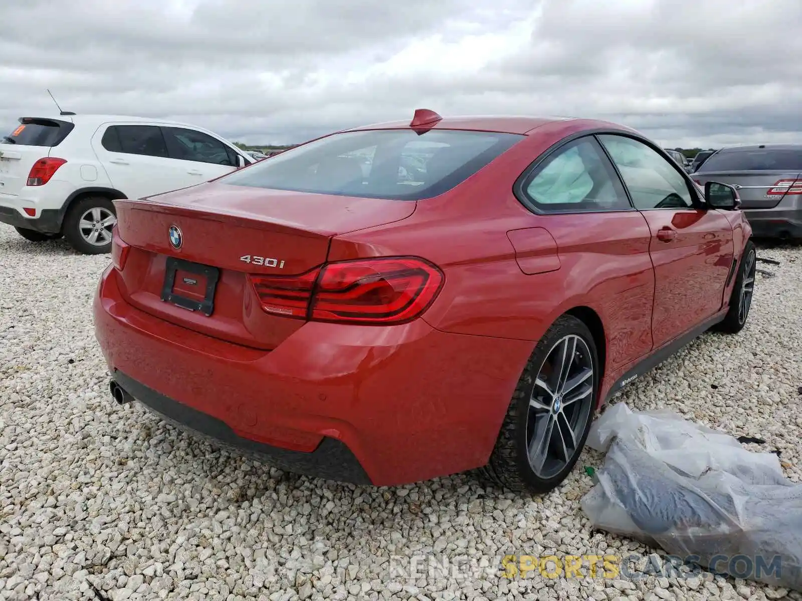 4 Photograph of a damaged car WBA4W3C54KAF93531 BMW 4 SERIES 2019