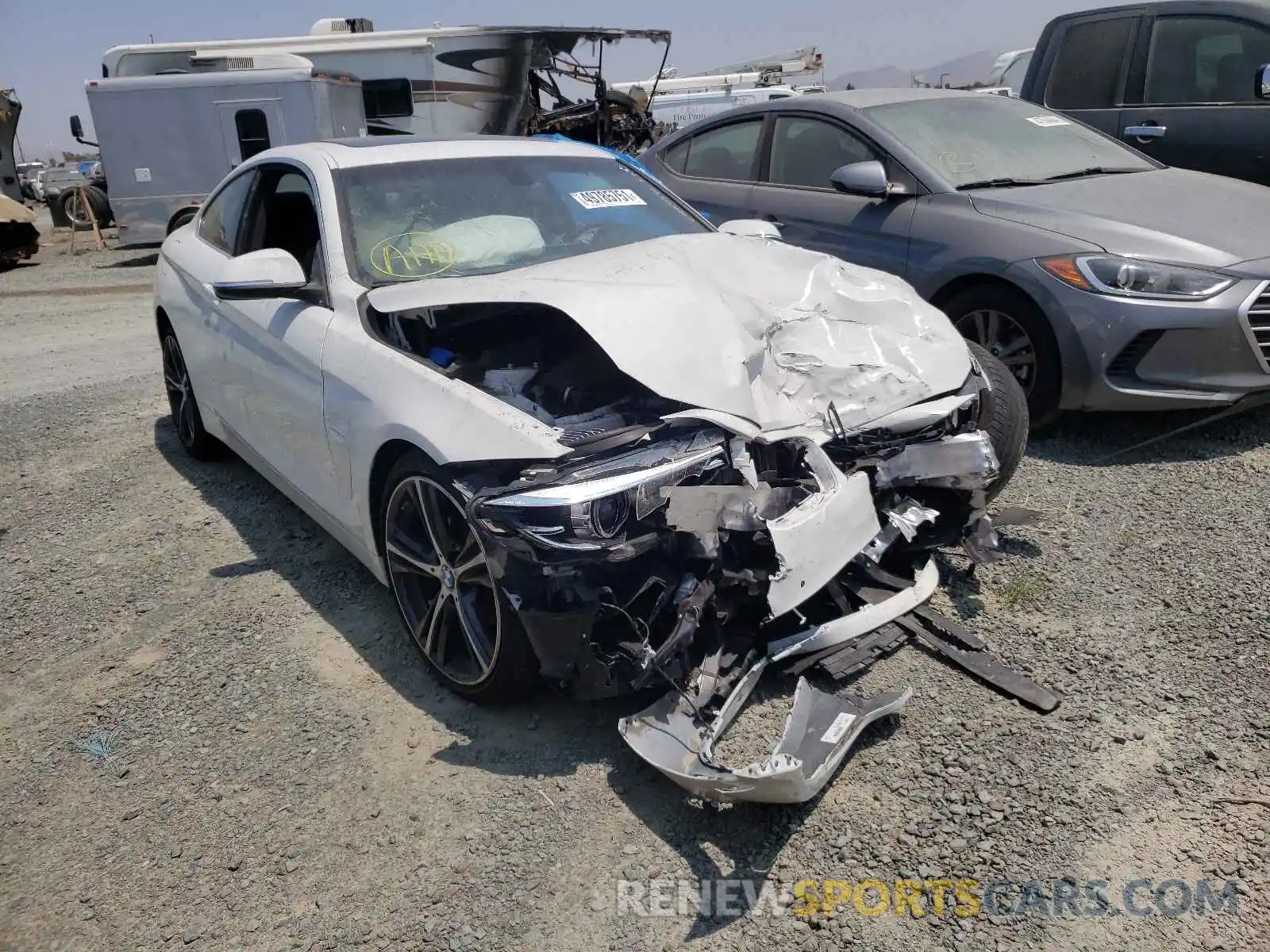 1 Photograph of a damaged car WBA4W3C55KAF92887 BMW 4 SERIES 2019