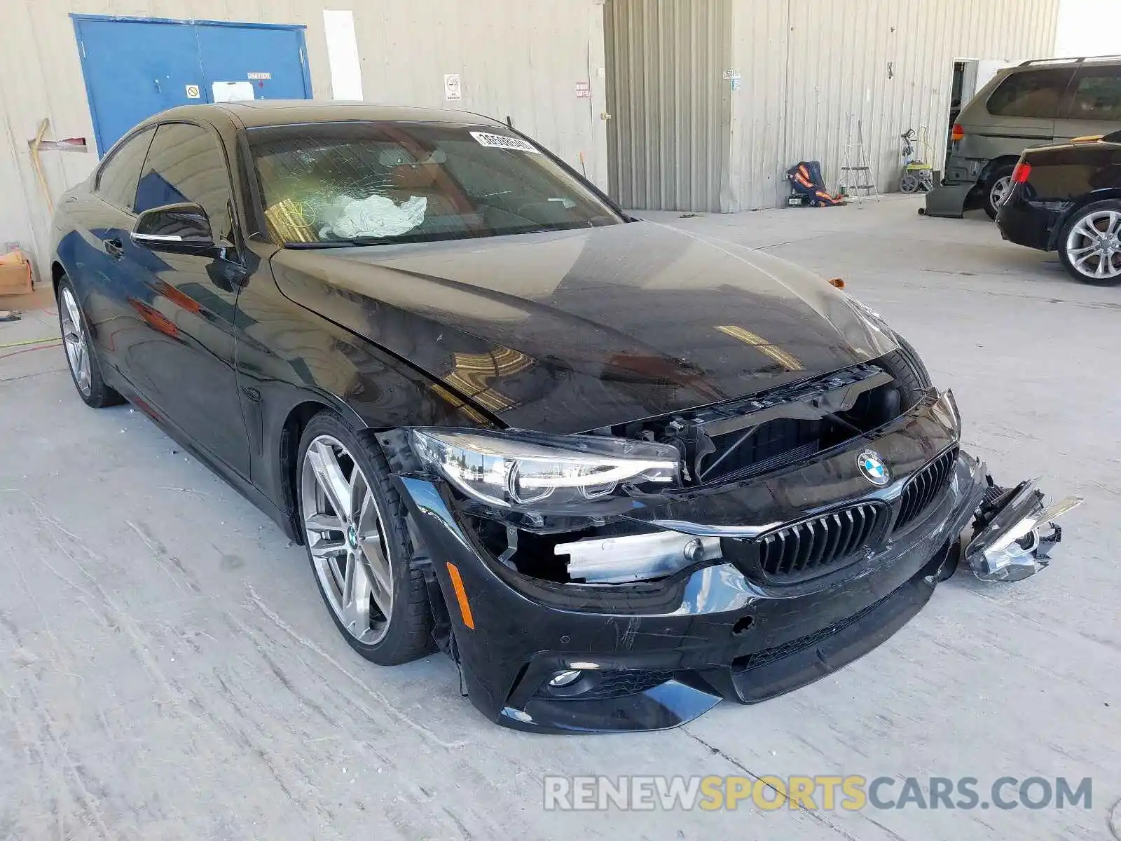 1 Photograph of a damaged car WBA4W3C55KAF93361 BMW 4 SERIES 2019