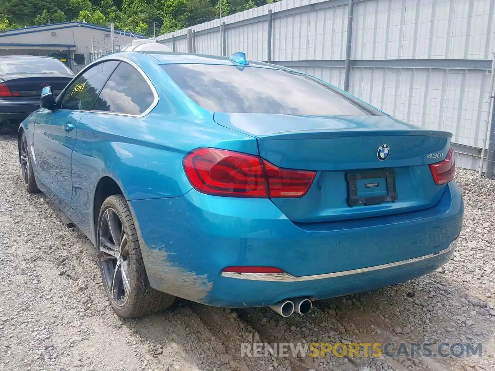 3 Photograph of a damaged car WBA4W3C56KAF92722 BMW 4 SERIES 2019