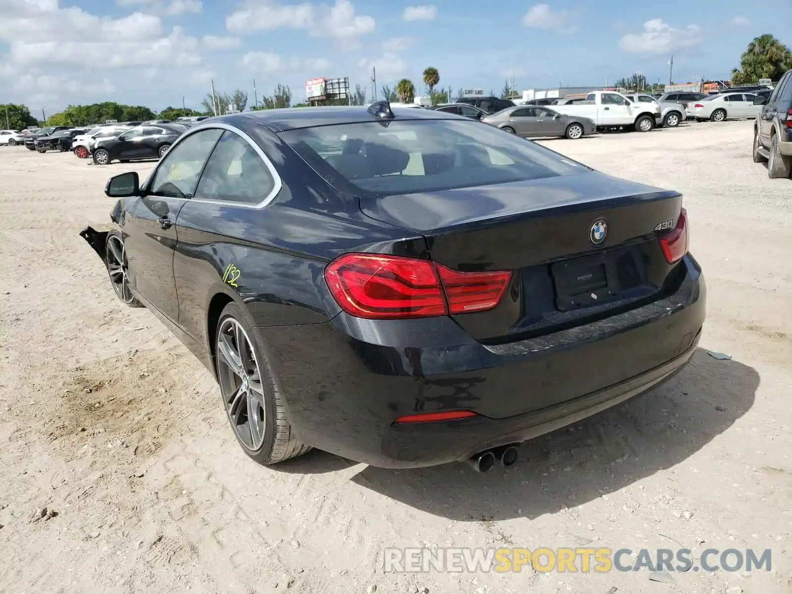 3 Photograph of a damaged car WBA4W3C56KAF93062 BMW 4 SERIES 2019