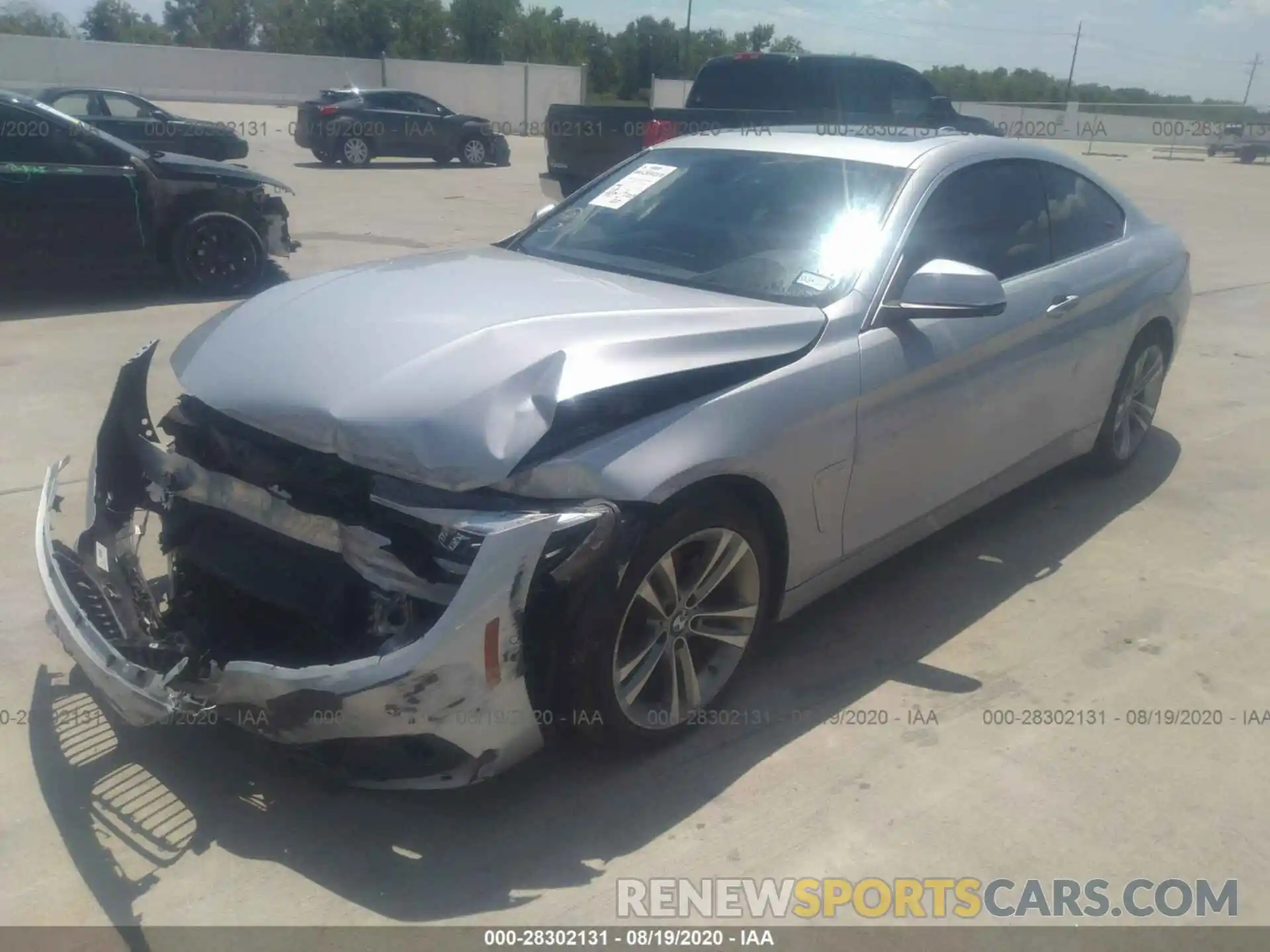 2 Photograph of a damaged car WBA4W3C56KAG91332 BMW 4 SERIES 2019