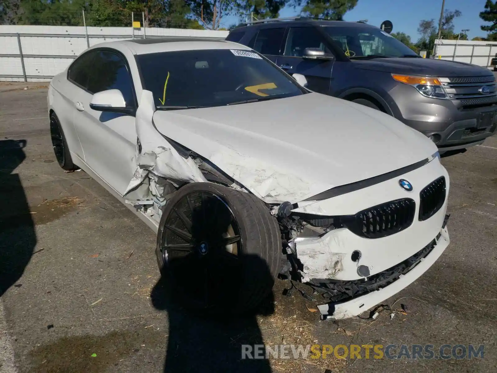 1 Photograph of a damaged car WBA4W3C57KAF92292 BMW 4 SERIES 2019