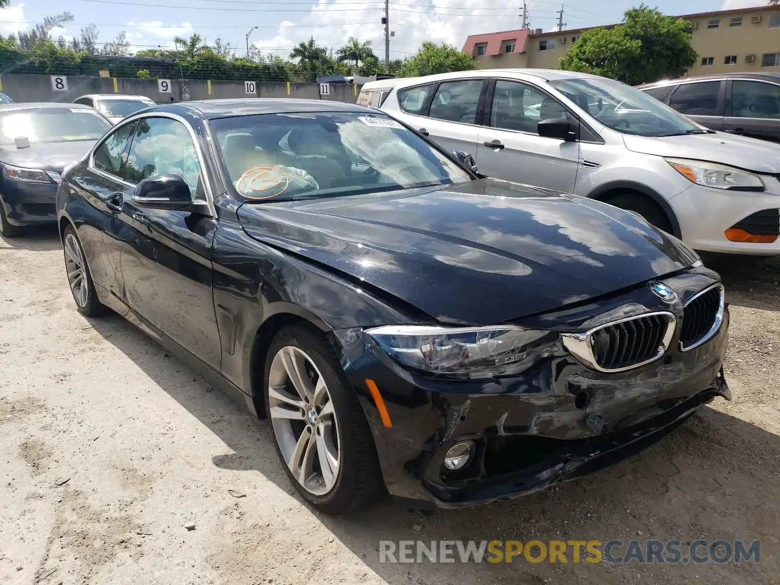 1 Photograph of a damaged car WBA4W3C57KAF92938 BMW 4 SERIES 2019