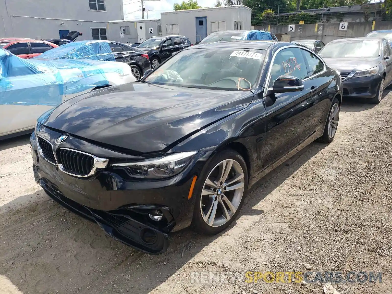 2 Photograph of a damaged car WBA4W3C57KAF92938 BMW 4 SERIES 2019