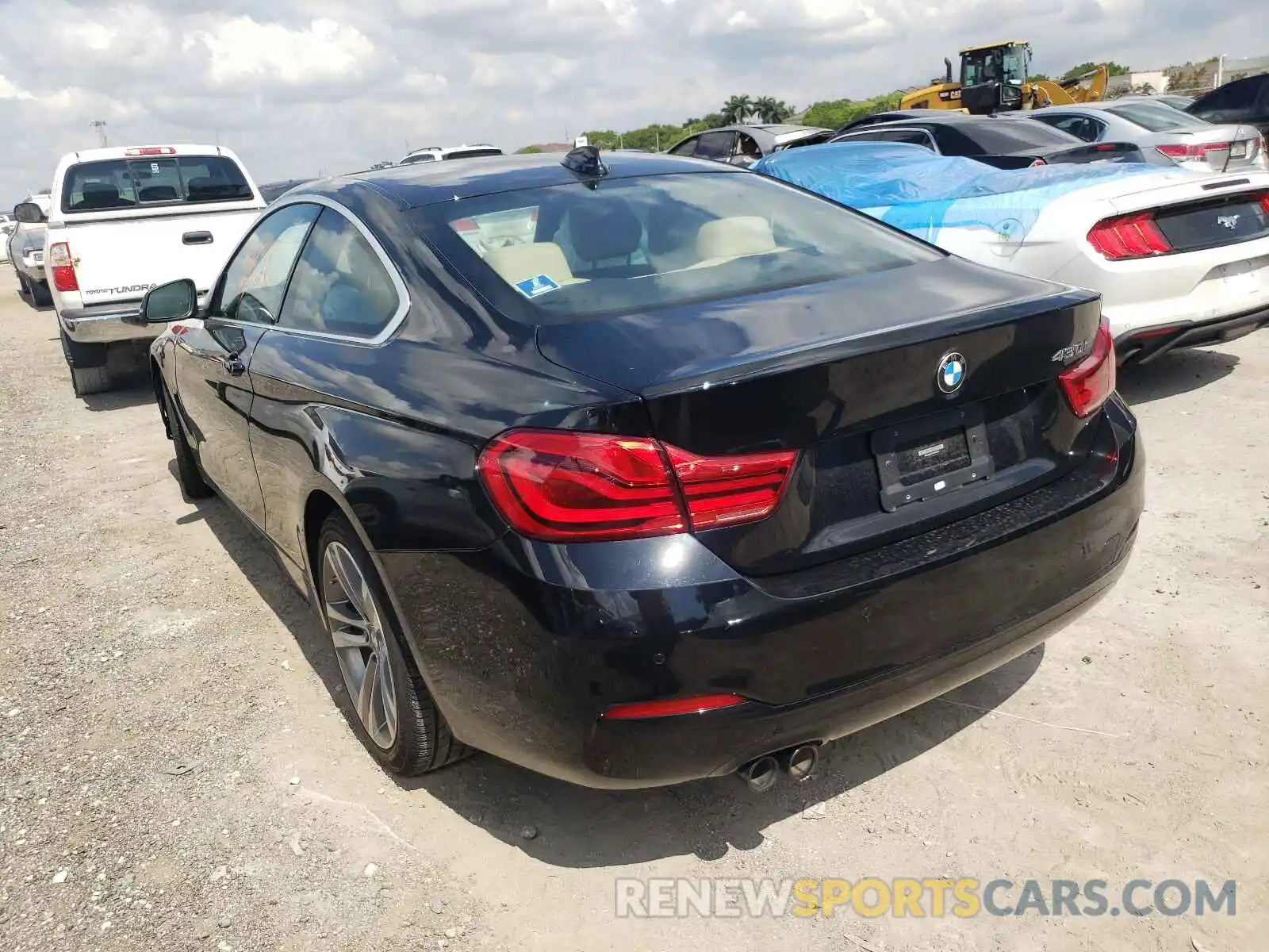 3 Photograph of a damaged car WBA4W3C57KAF92938 BMW 4 SERIES 2019