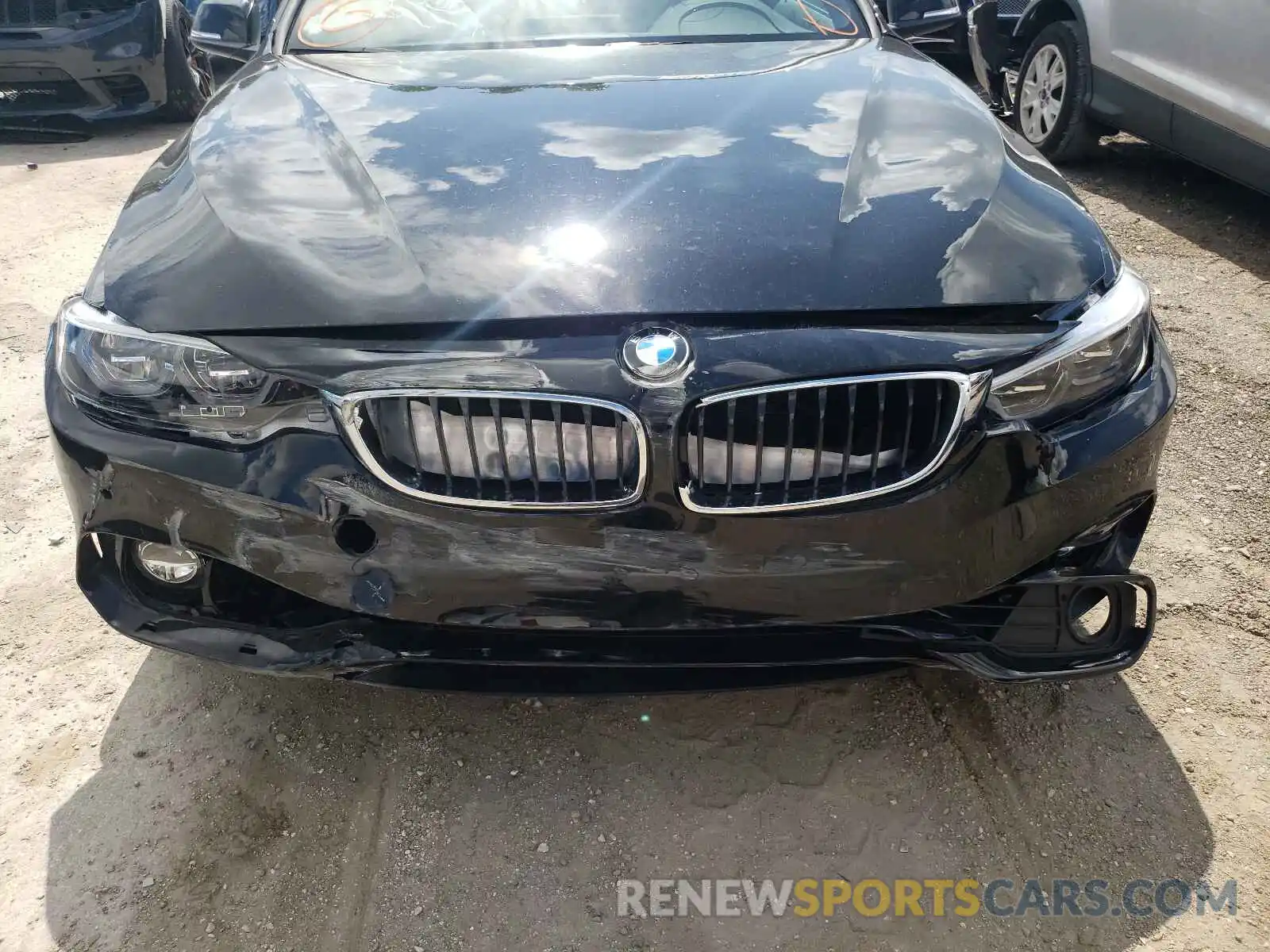 9 Photograph of a damaged car WBA4W3C57KAF92938 BMW 4 SERIES 2019