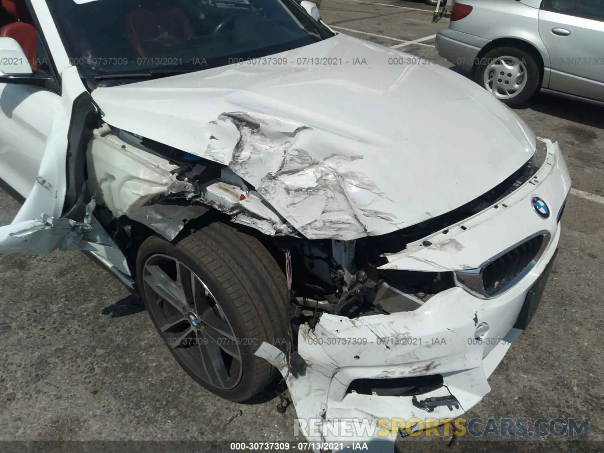 6 Photograph of a damaged car WBA4W3C58KAF92026 BMW 4 SERIES 2019